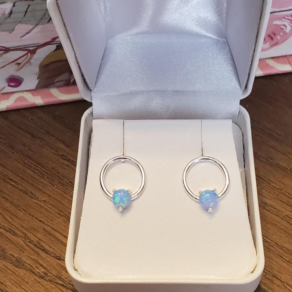 DEAL OF THE DAY $15 925 Sterling Silver Circle Opal Azure